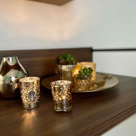 Volto Corte Farina Apartments - Luxury Lofts فيرونا المظهر الخارجي الصورة