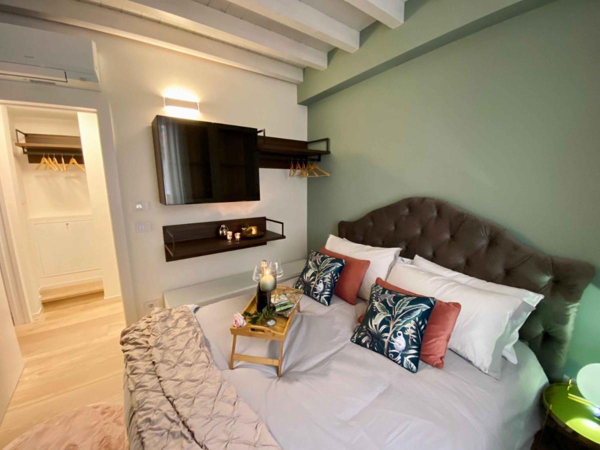 Volto Corte Farina Apartments - Luxury Lofts فيرونا المظهر الخارجي الصورة
