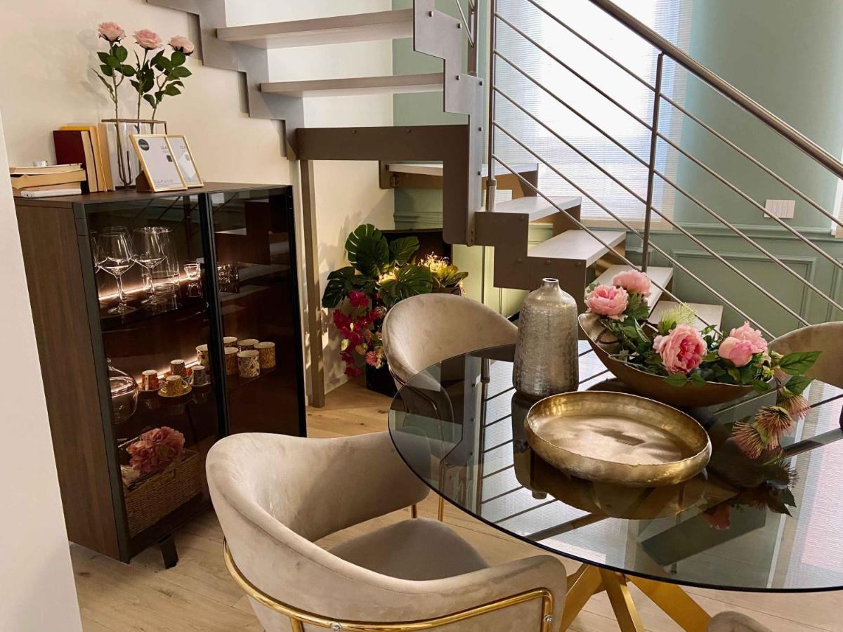 Volto Corte Farina Apartments - Luxury Lofts فيرونا المظهر الخارجي الصورة