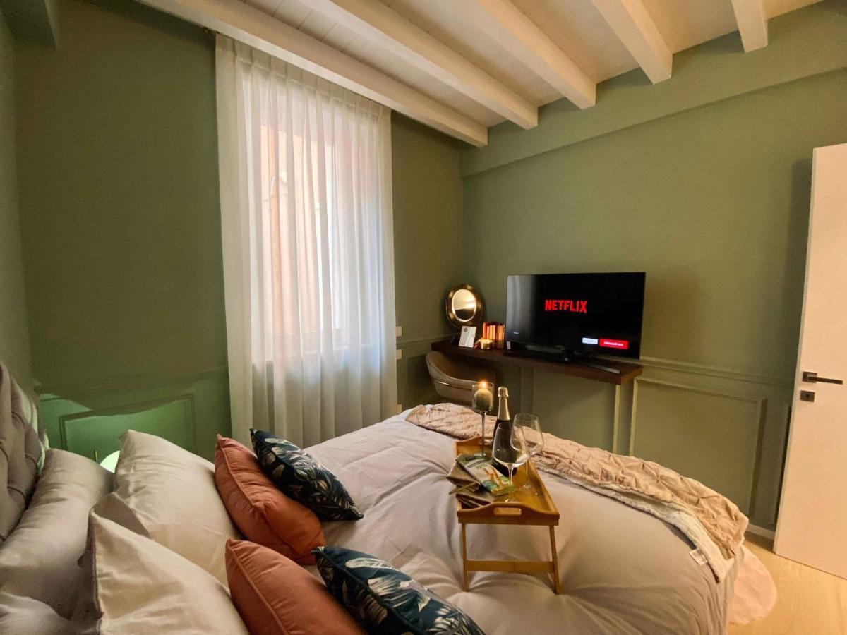 Volto Corte Farina Apartments - Luxury Lofts فيرونا المظهر الخارجي الصورة