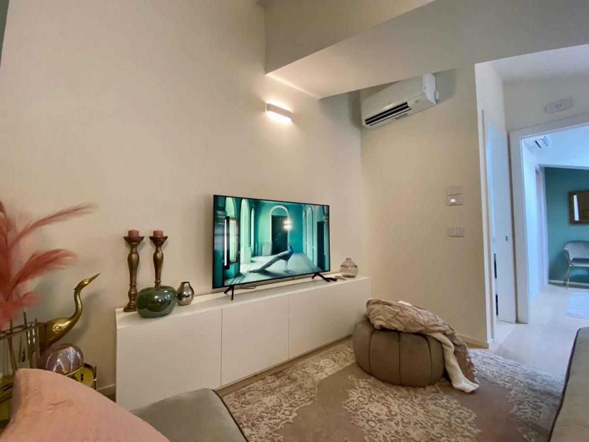 Volto Corte Farina Apartments - Luxury Lofts فيرونا المظهر الخارجي الصورة