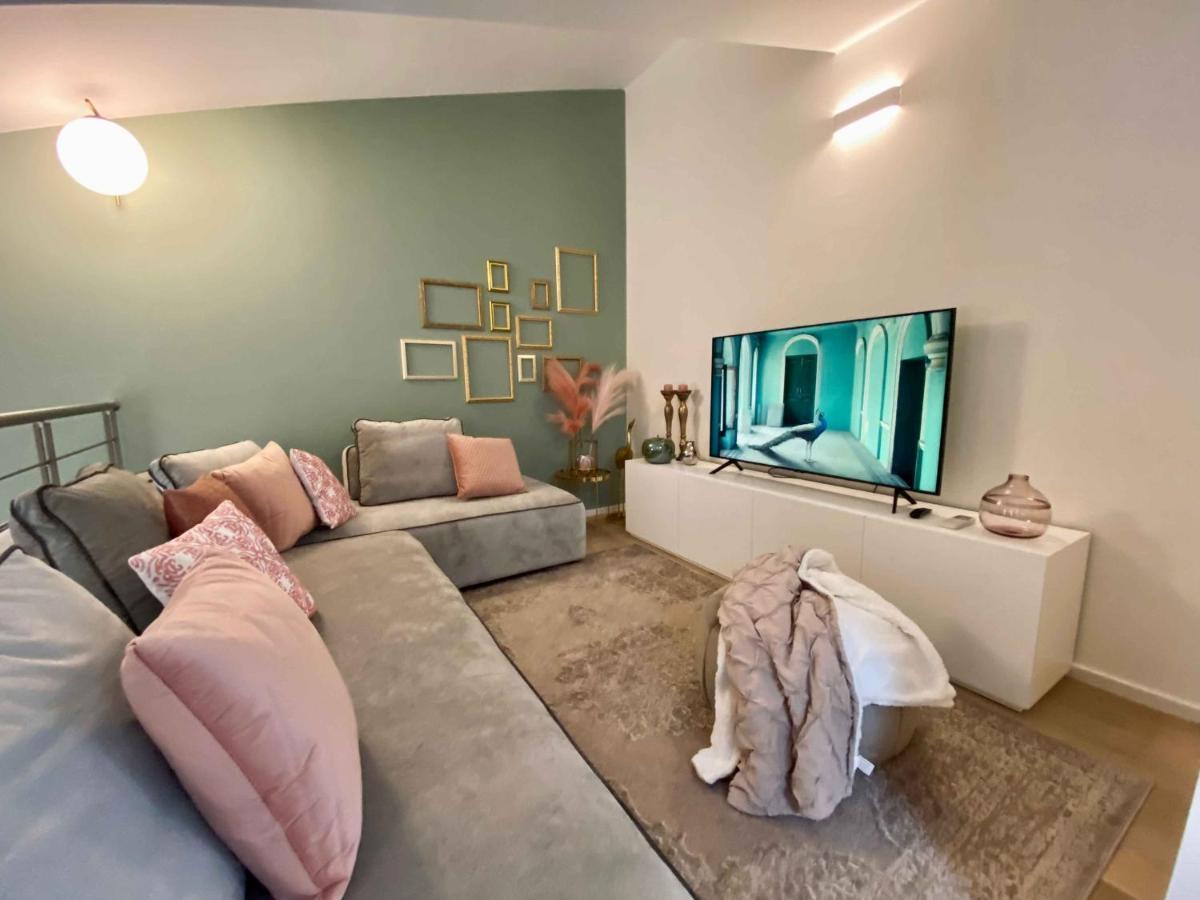 Volto Corte Farina Apartments - Luxury Lofts فيرونا المظهر الخارجي الصورة
