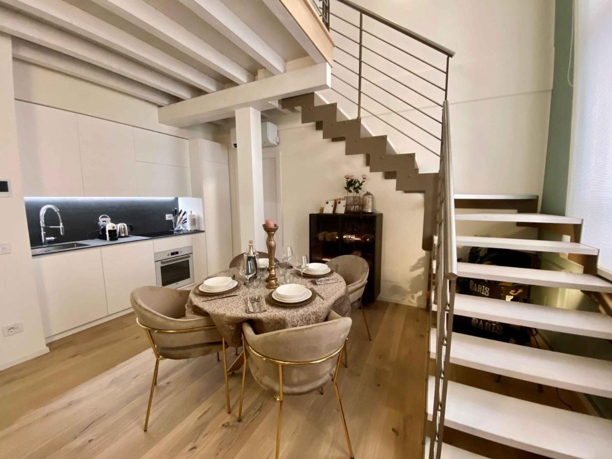 Volto Corte Farina Apartments - Luxury Lofts فيرونا المظهر الخارجي الصورة